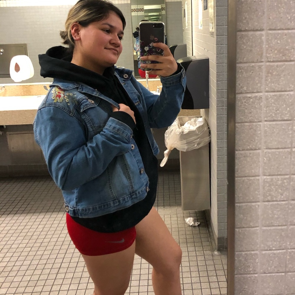 Meet your Posher, Sara